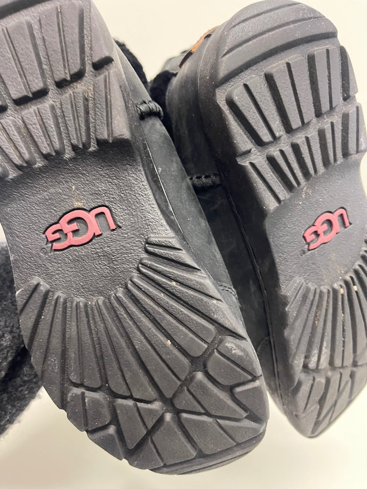 Fabulous Ugg Brielle waterproof winter Boots Uk5.5 Black KM507