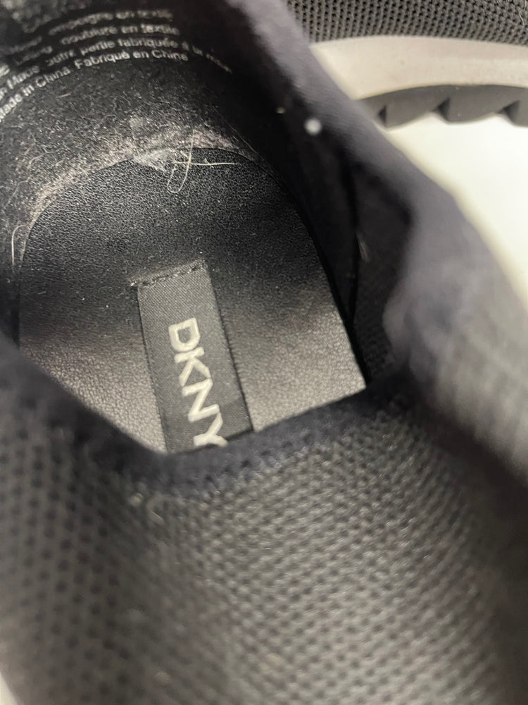 Fabulous DKNY Azer Sneakers UK5 Black classics TA506