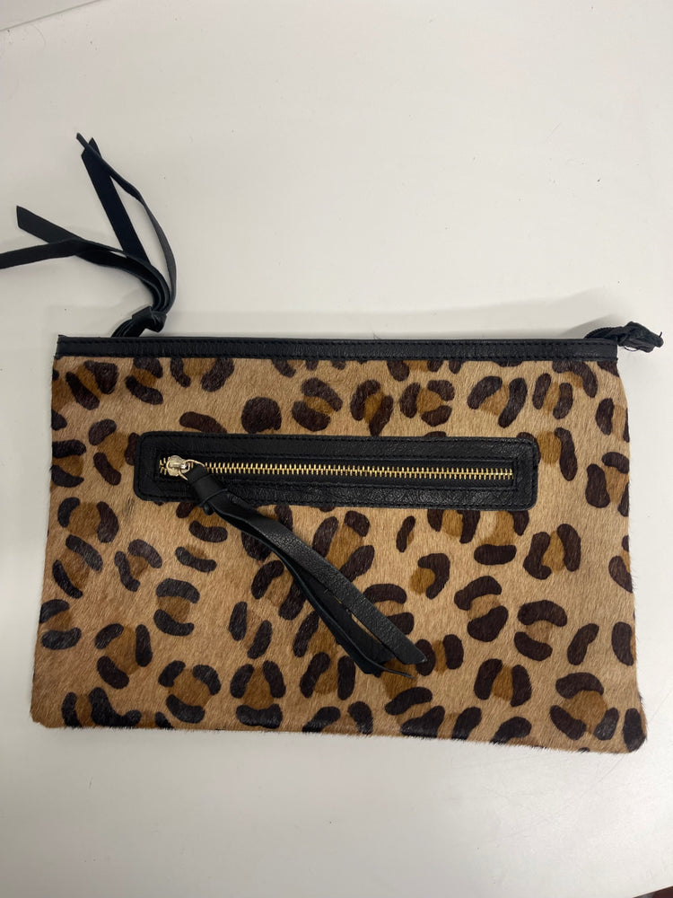 Stunning River Island leopard Leather Clutch Bag Medium CT551