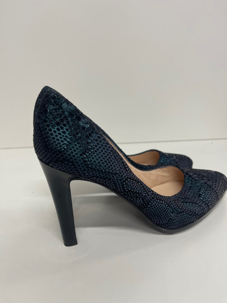 Stunning Peter Kaiser snakeskin court heels Uk6 Dark blue FB552
