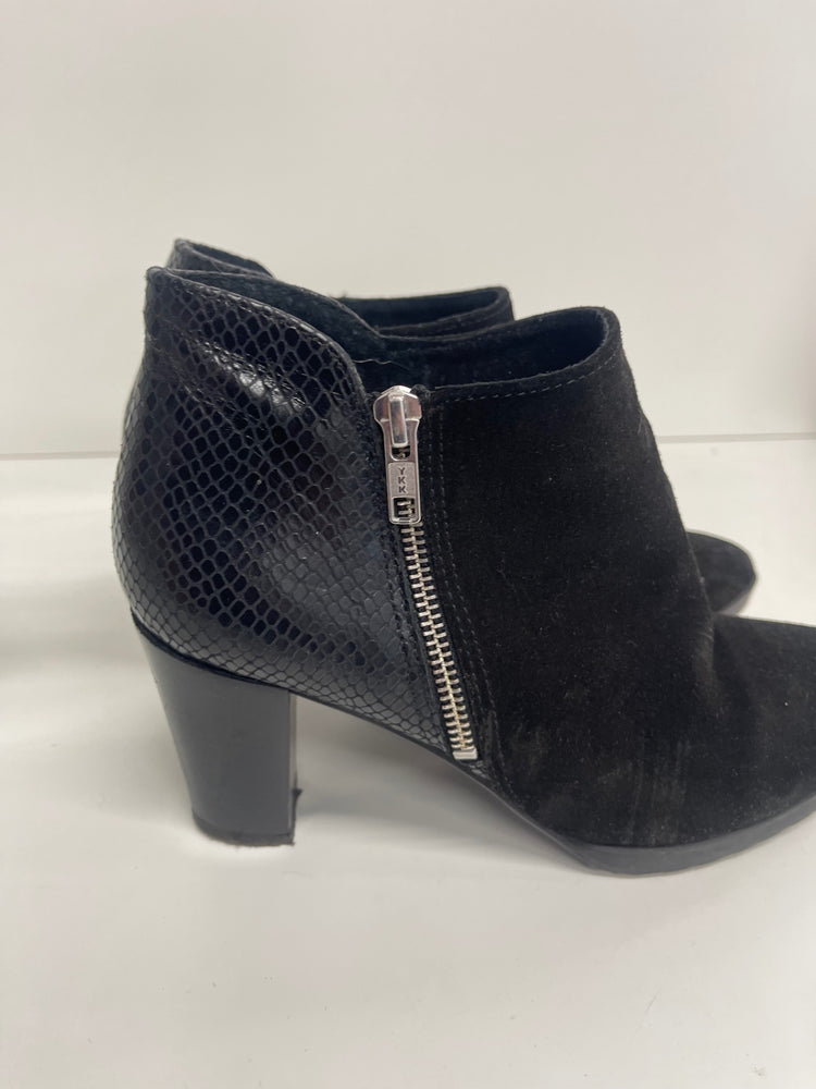 Stunning Alpe two tone leather Boots Uk7 Black EUR40 FB552