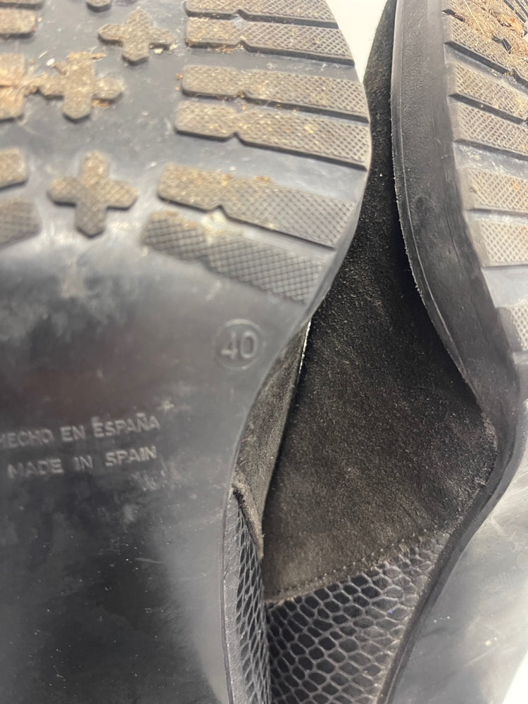 Stunning Alpe two tone leather Boots Uk7 Black EUR40 FB552