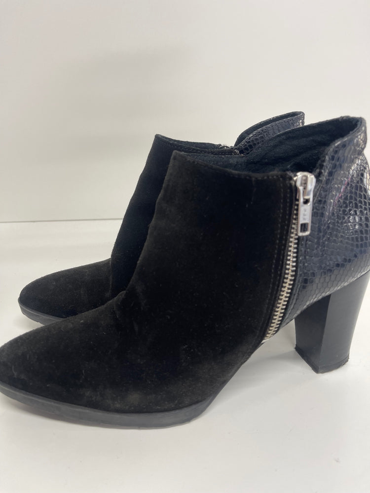 Stunning Alpe two tone leather Boots Uk7 Black EUR40 FB552