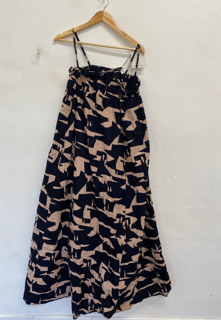 Stunning Essentiel antwerp Maxi Dress UK 12 Beige black JP001