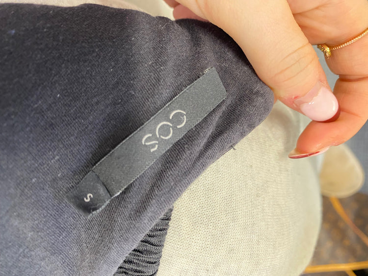 Stunning Cos Midi Dress UK 8 Black textured JP001