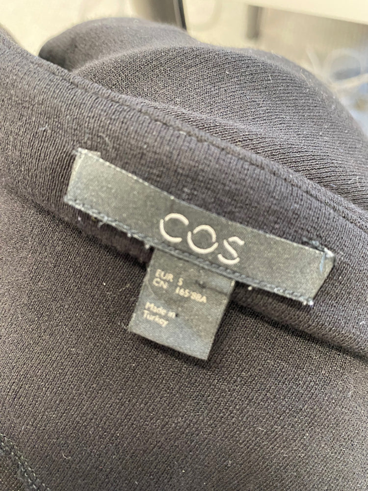 Stunning Cos Tunic top Uk 8 Black drape JP001