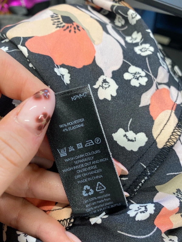 Gorgeous very black multicolour floral tie front dress UK 18 MD002