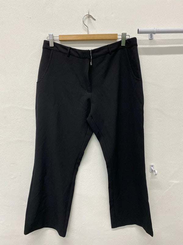 Fabulous Black cropped formal trousers Uk12 Sosandar LW005