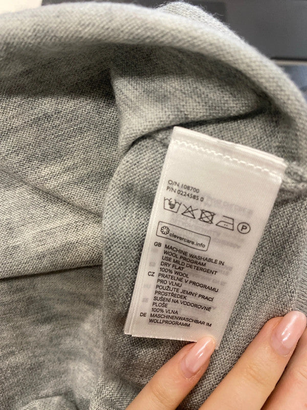 Lovely H&M grey merino wool jumper UK XL KM003