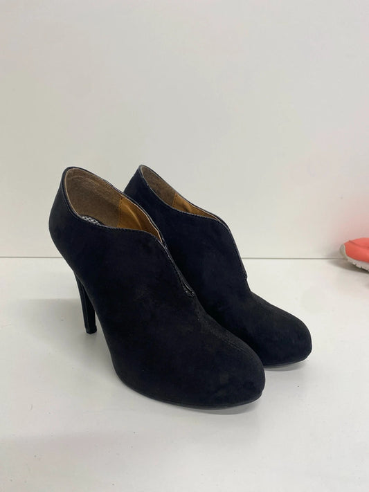 Fabulous Next high stiletto booties Uk4.5 faux suede GK002
