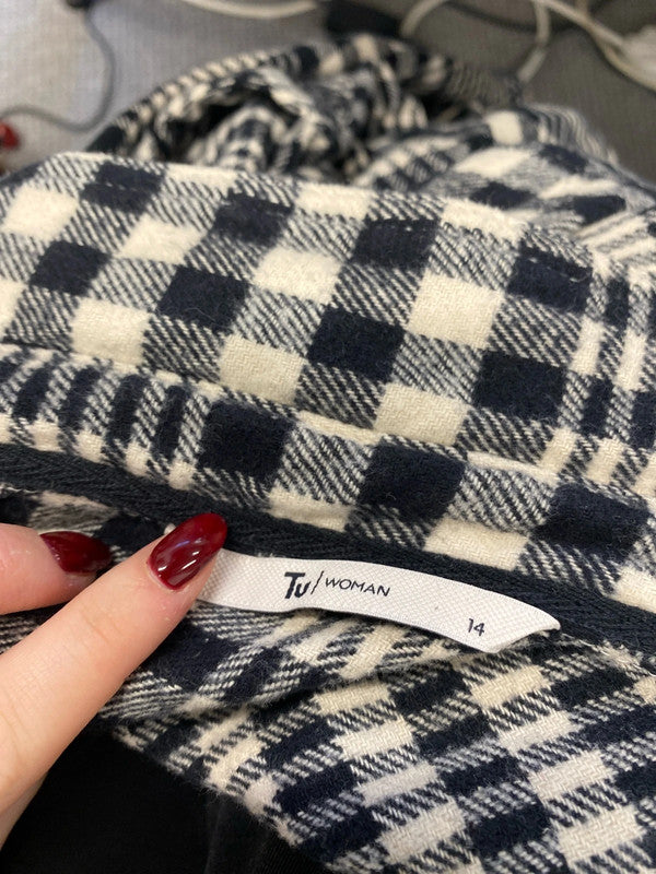 Lovely Tu black white checkered shirt UK 14 LN001