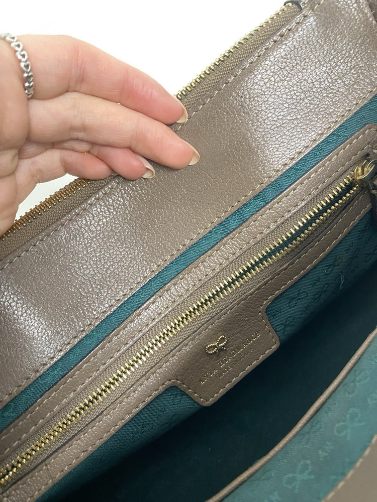 Lovely Anya Hindmarch Beirut Brown Handbag With 2x Straps JP001