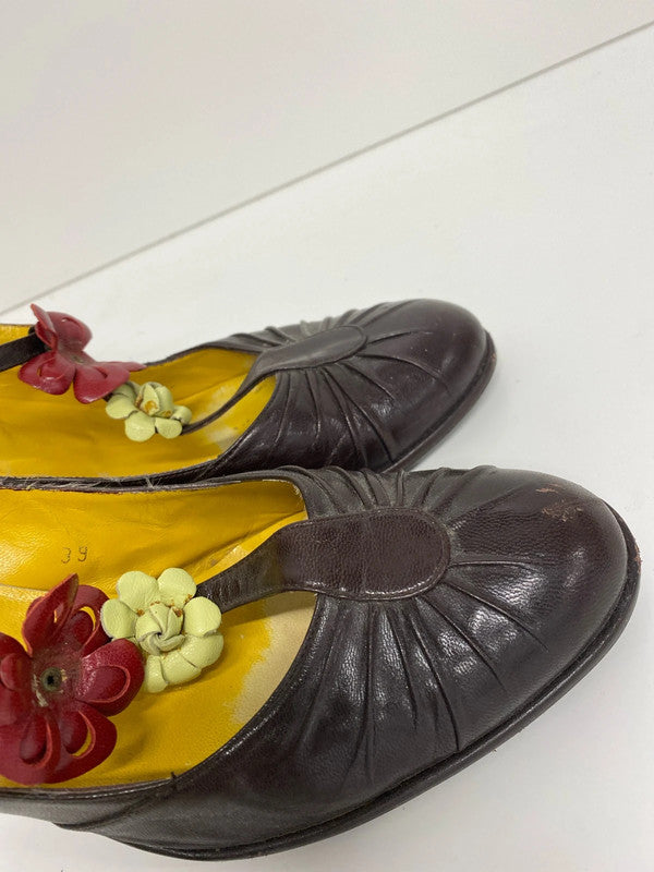 Lovely classic Whistles London leather T bar shoes UK6 LH002