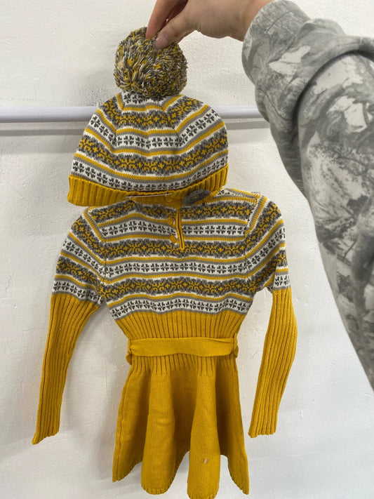 Beautiful girls Nula Bug 2 piece dress + hat age 2-3years KM004