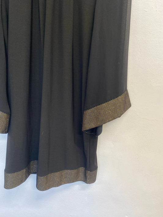 Lovely billie & blossom black flare midi gold cuff dress UK 16 AO001