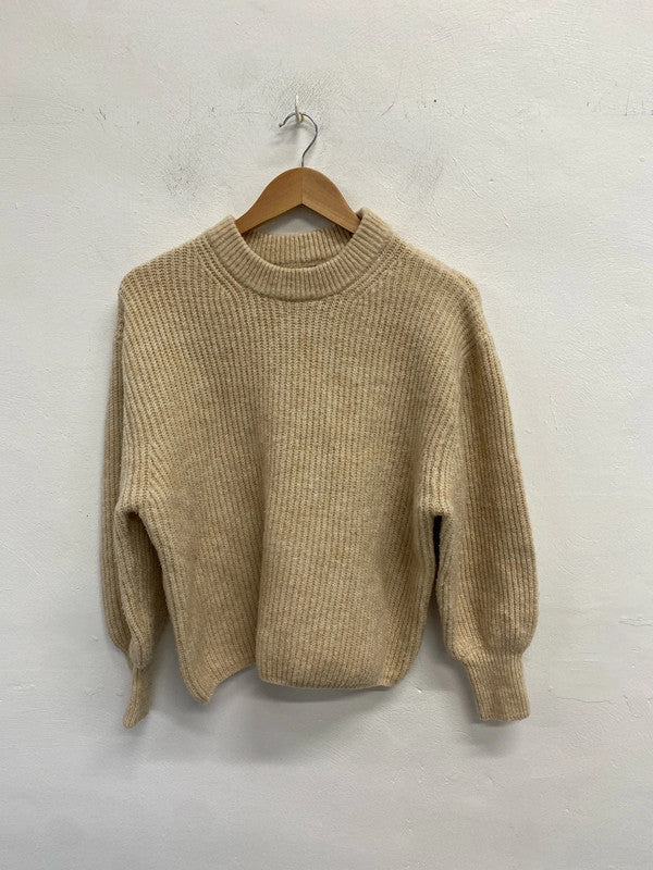 Lovely cosy asos design beige knit jumper UK 10 HA001