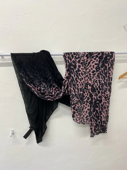 Fabulous Mint Velvet pink Black Animal leopard print scarf stunning! SS004