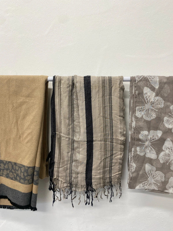 Lovely trio of scarves patterned cosy one size #45 LD003