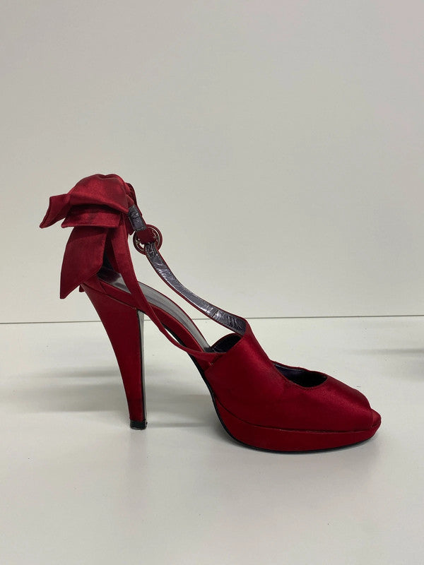 Carvela Elegant Red Satin Bow Detail Heels UK 5 AE001
