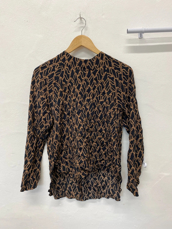 Fabulous M&S black & fawn chain pattern high neck top Uk12 Autograph LD003