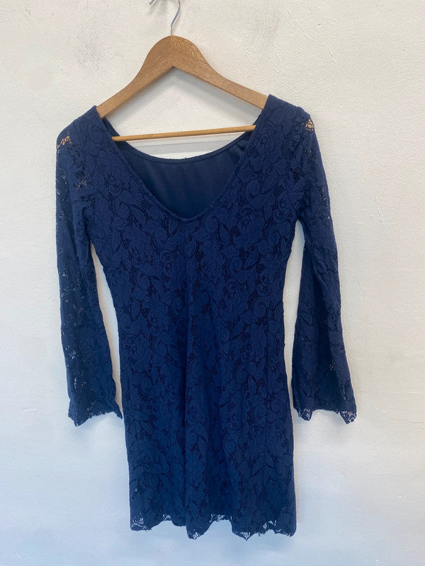 Stunning Zara navy lace long sleeve mini dress UK L LW005