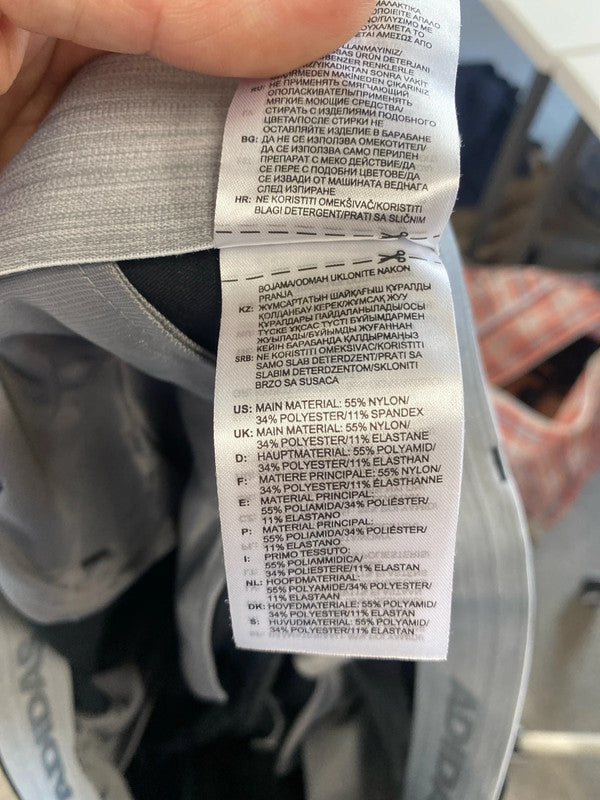 Classic Adidas black stretch golf trousers 32/34 long CN001