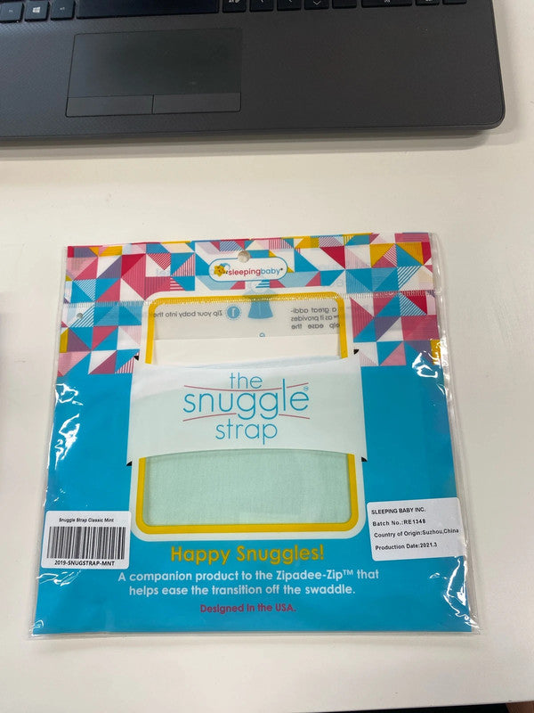 Amazing duo of munchy mitts and the snuggle strap #38 KM004