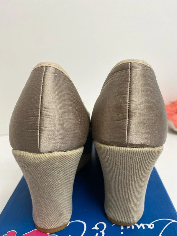 Zanni & Co champagne wedge occasion or events shoe Uk5 Eur 38 GK002