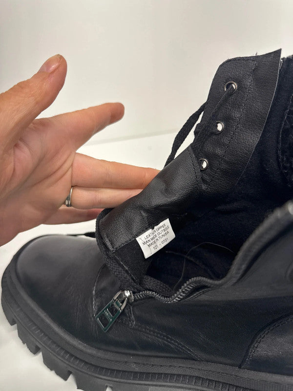 Fabulous Carvela leather stomper boots faux fur trim UK6 SD002