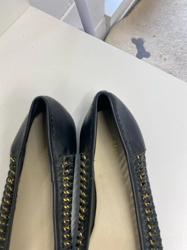 Fab Oasis Navy ballerina flats gold chain detailing Uk8 JM007