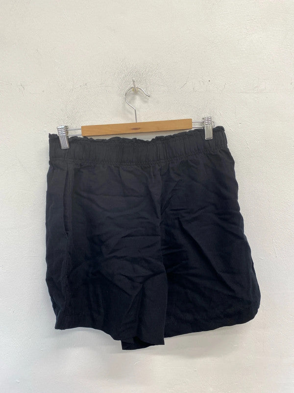 Lovely H&M black linen blend shorts holiday UK M ED001
