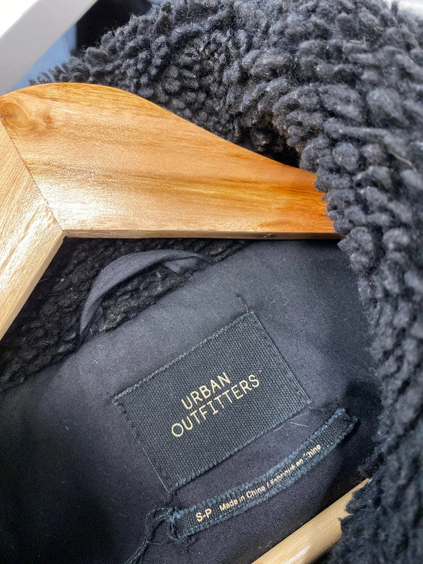 Fabulous fluffy fleece super cosy jacket Urban Outfitters UkS KD001