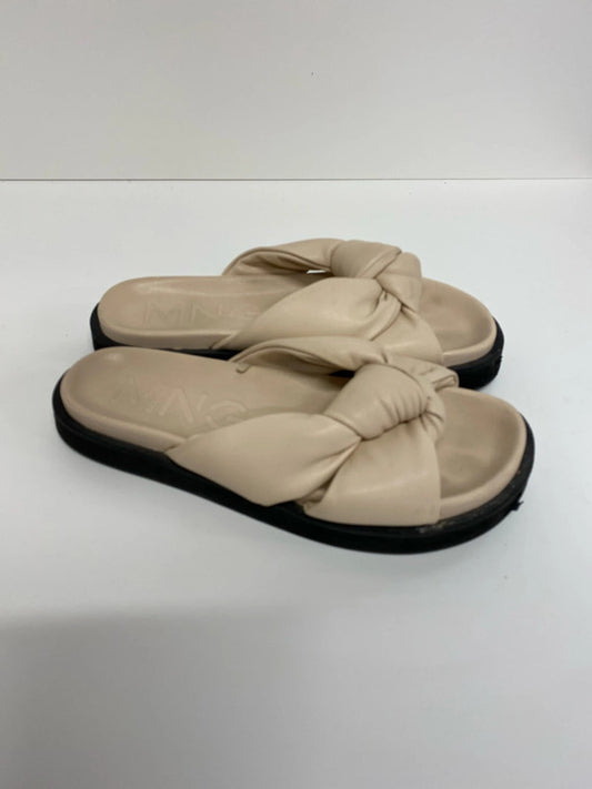 Fabulous mango beige Knot sliders UK6 KS002