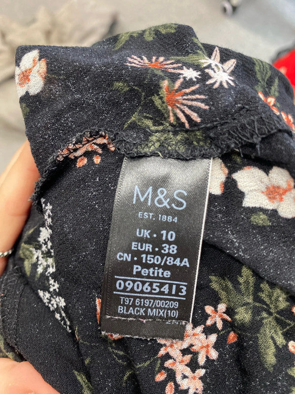 Lovely m&s black floral shirt blouse UK 10 JH001