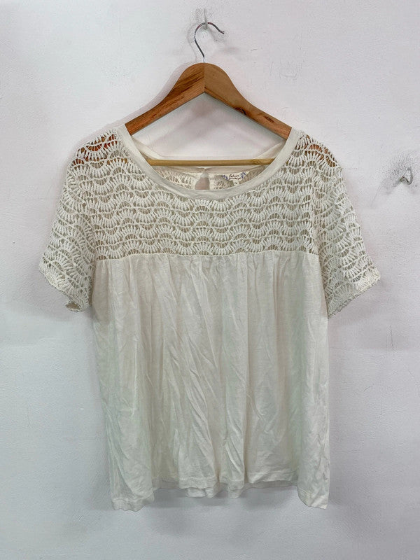 Gorgeous Falmer heritage broderie top cream 18 IM001