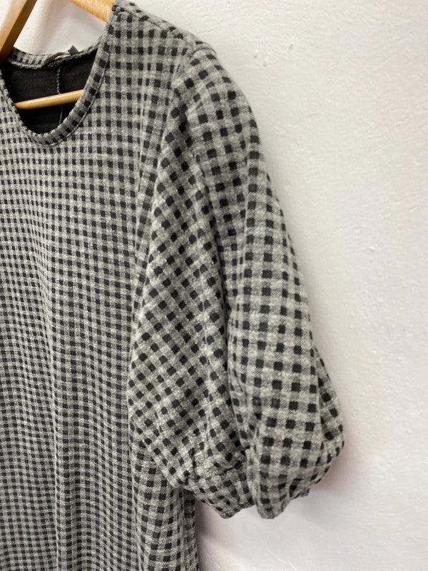 Fabulous Black & Grey Checked puff sleeve dress Uk18 New CR002
