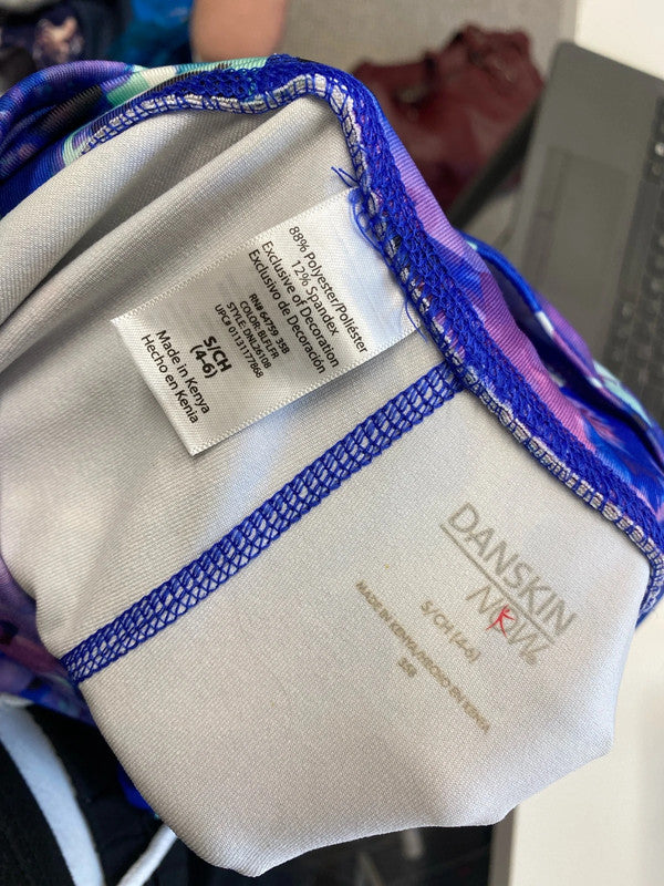 Lovely danskin purple floral cropped active leggings UK S GK002