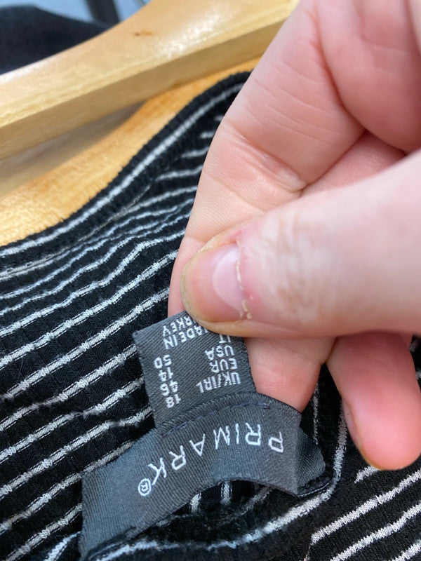 Fabulous Ladies bundle size 18/20 Jeans Animal print JG001