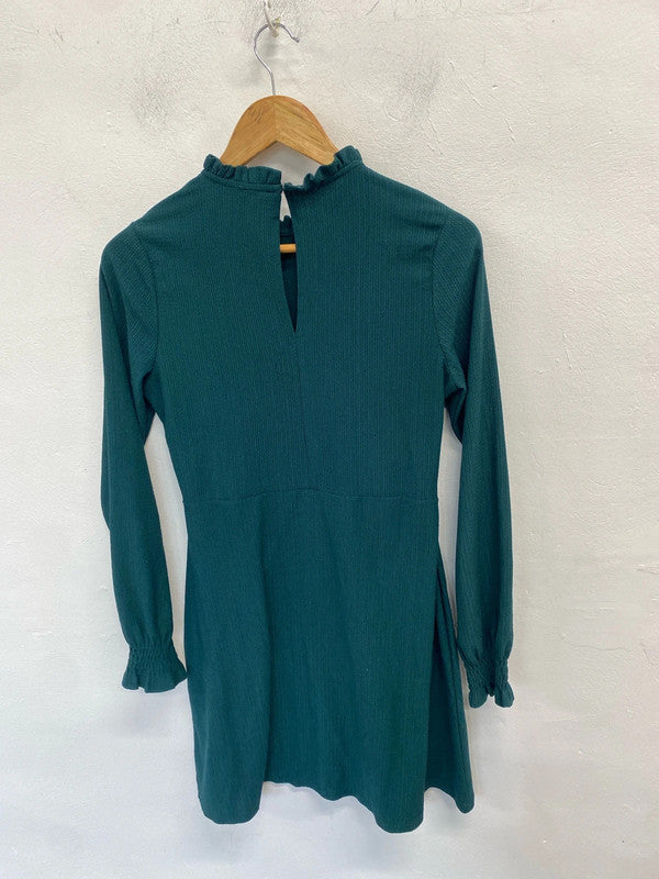 Stunning new look Forrest green frill midi dress UK 10 JH001