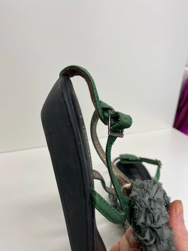 Fabulous Liberitae Rich Green small wedge sandal Uk4 MM005