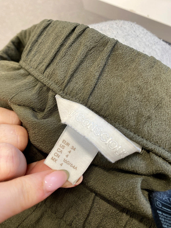 Lovely duo of khaki leggings and trousers h&m daysie UK 6 #16 LK009