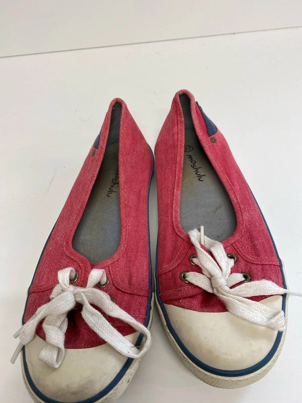 Fab Vintage Moshulu faded red 1990’s plimsole trainers Uk4 MM005