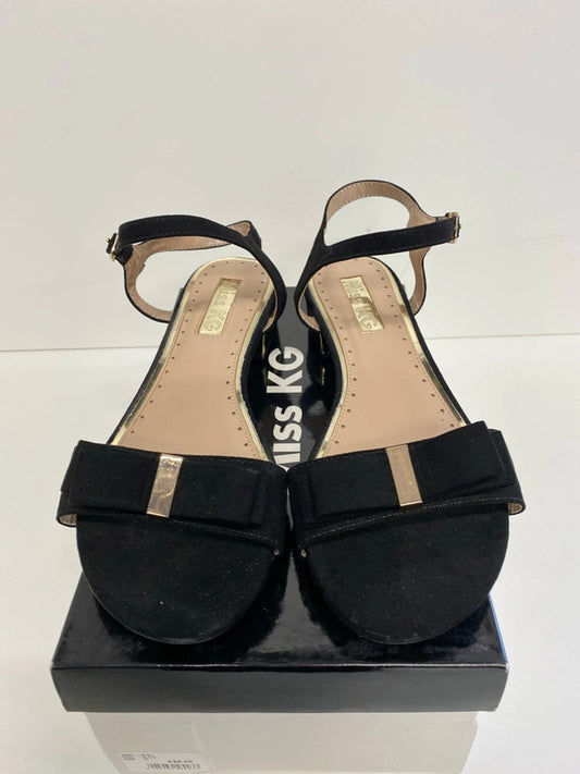 Fabulous Black Sandals with gold details events or parties Uk7 IM001