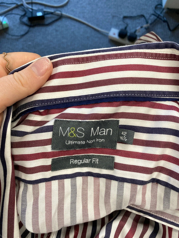 Fabulous Men’s M&S regular fit red mix button up shirt size L KD001