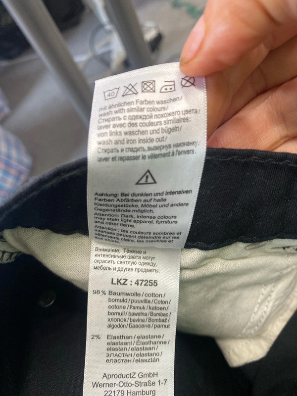 Fabulous cropped black trousers by Cheer Germany Uk12 LW005