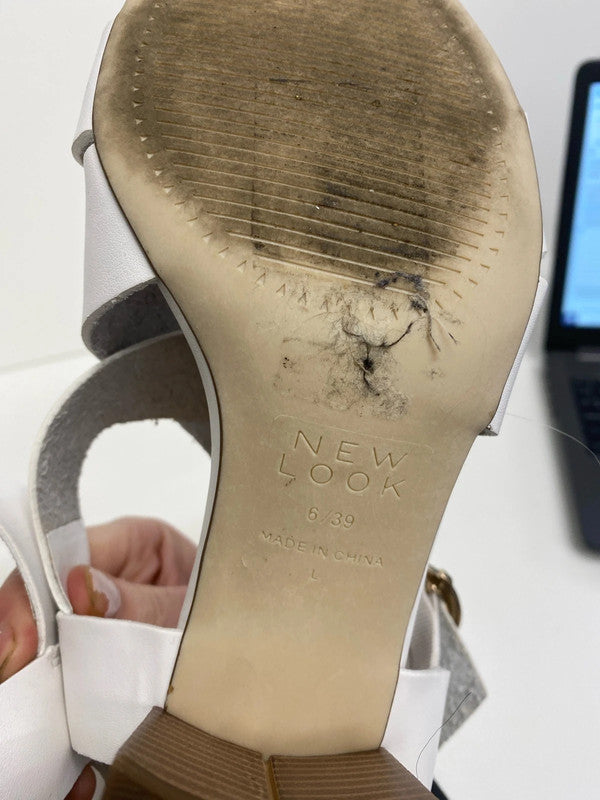 Classic mid block heel white summer sandal Uk5 LB005