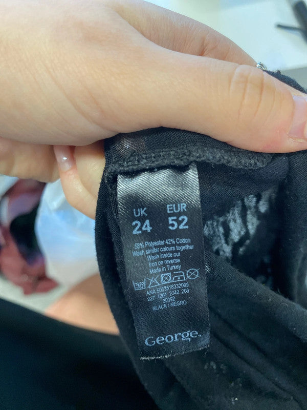 Lovely bundle of active wear t shirts Primark papaya UK 18-24 YM001