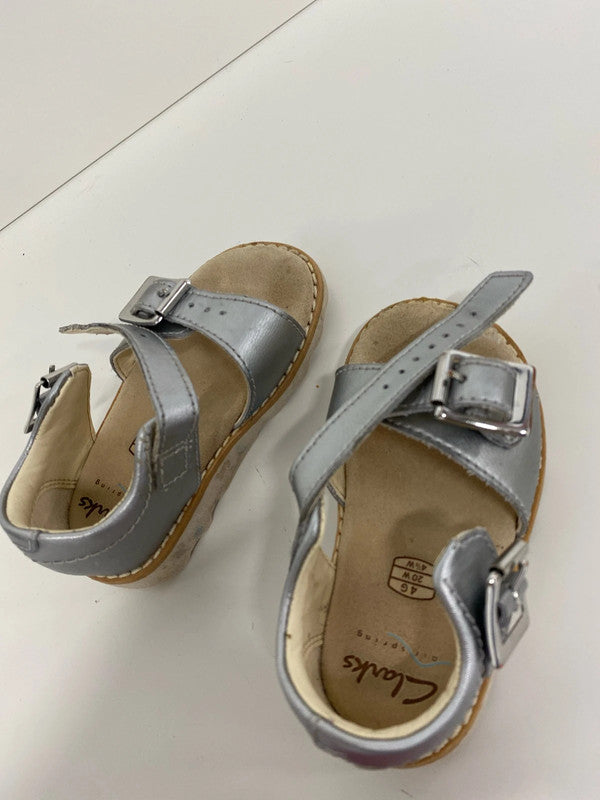 Fab girls Holiday sandal swim shoe bundle Clark’s / Bobux size 4 / Eu 20 #48 AL002