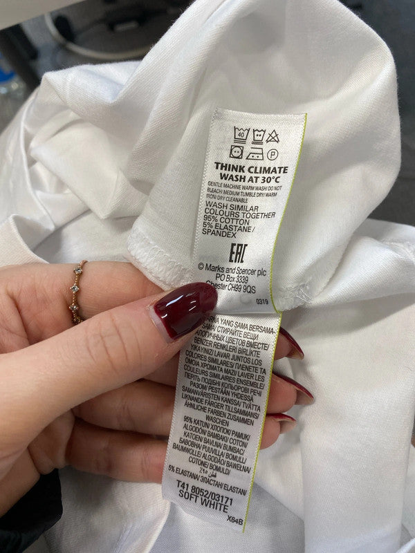 Lovely Marks & Spencer white turtleneck sleeveless top UK 10 MM005