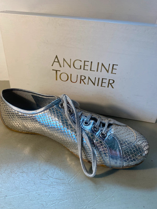 Angeline Tournier Silver snakeskin Trainers Red Heart Uk3 SP002’summer